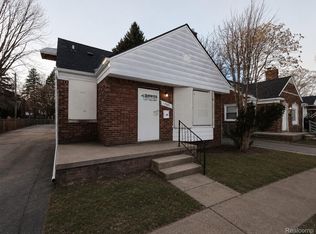 17851 Strasburg St, Detroit, MI 48205