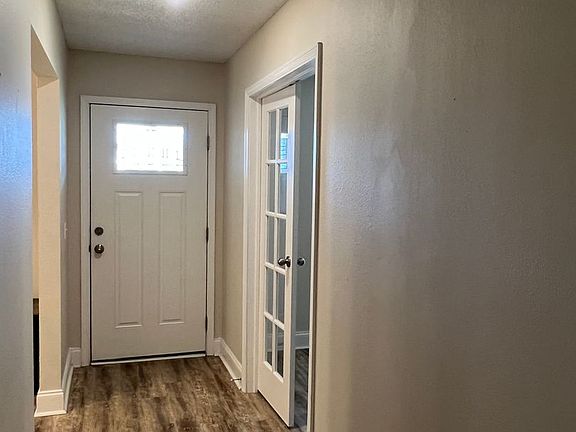 4th image of 5180 Rosewood Creek Dr