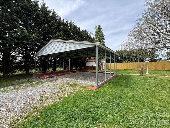 4th image of 93 Laycock Rd