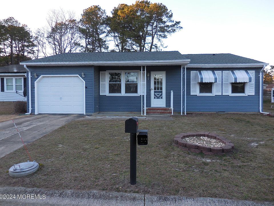 1st image of 1 Natick Lane #71