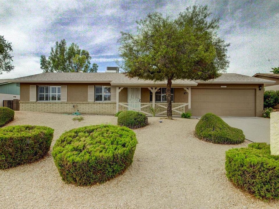 1st image of 4417 E Capistrano Ave