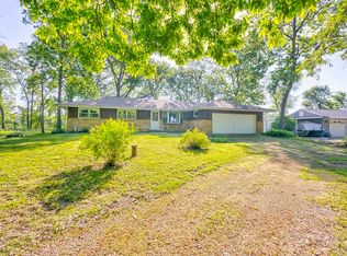 7313 Bergstrom Dr, Rockford, IL 61103