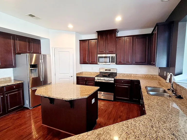4420 Belfast Rd — Photo 11