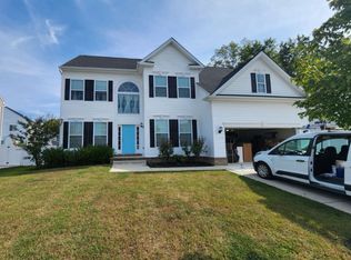 45673 Tennyhill St, California, MD 20619
