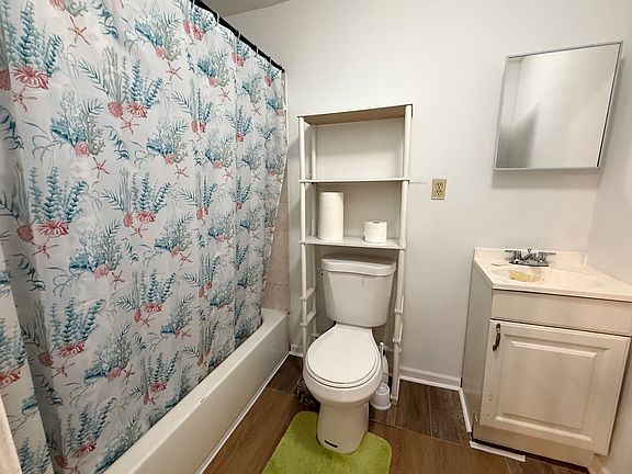 5th image of 3108 Kensington Ave Floor 2