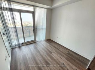 28 Interchange Way #3801, Vaughan, ON L4K 5C3