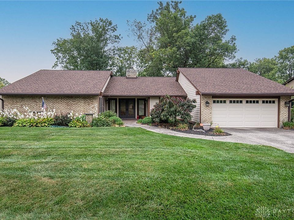 1st image of 9198 Woodstream Ln