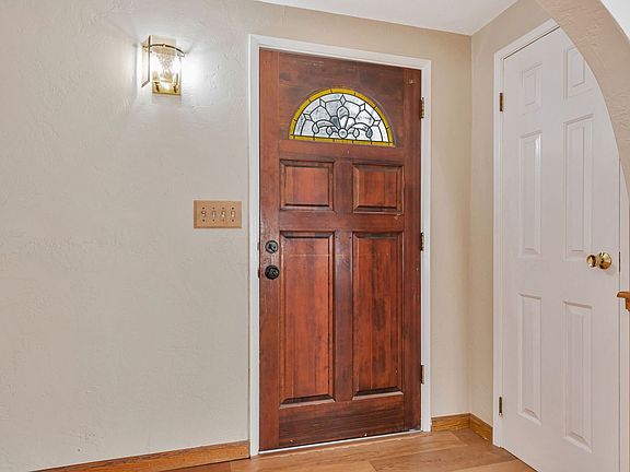 5th image of 2547 Amethyst Dr