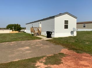 206 3rd St SW, Belfield, ND 58622