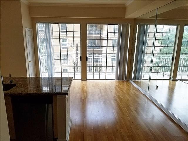 1st image of 3225 Turtle Creek Blvd APT 440