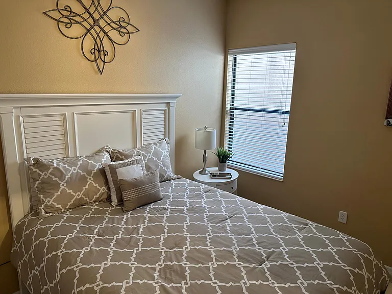 4241 Overture Cir — Photo 28