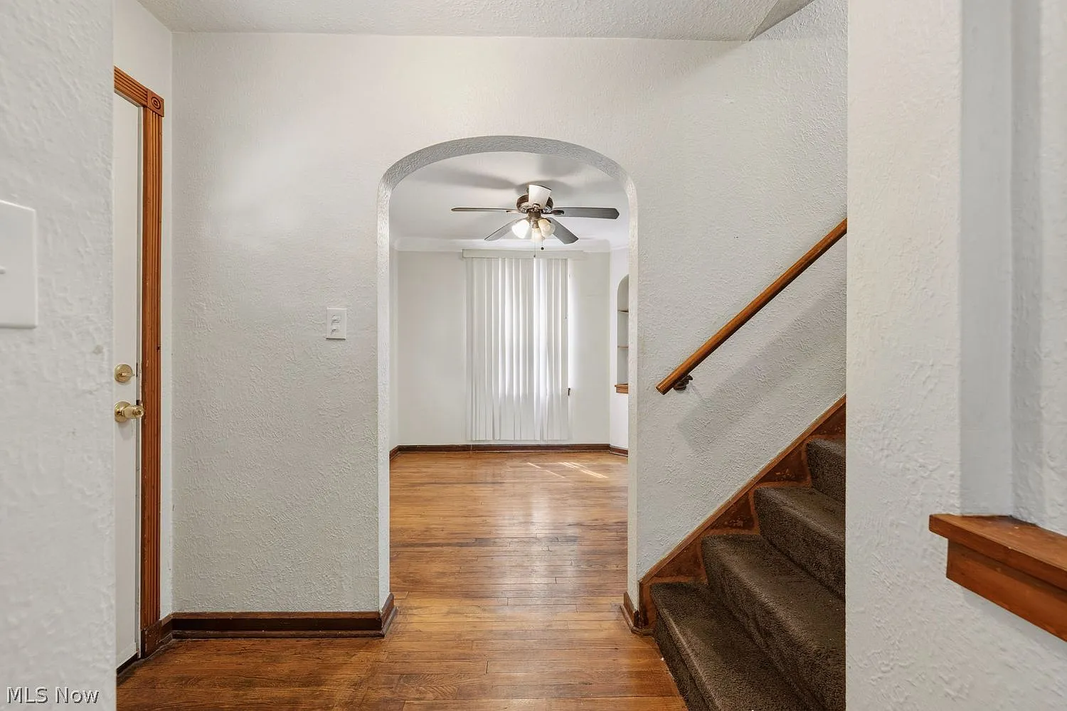 3 bed, 1.5 bath, 1163 sqft, $1,400 — Photo 4