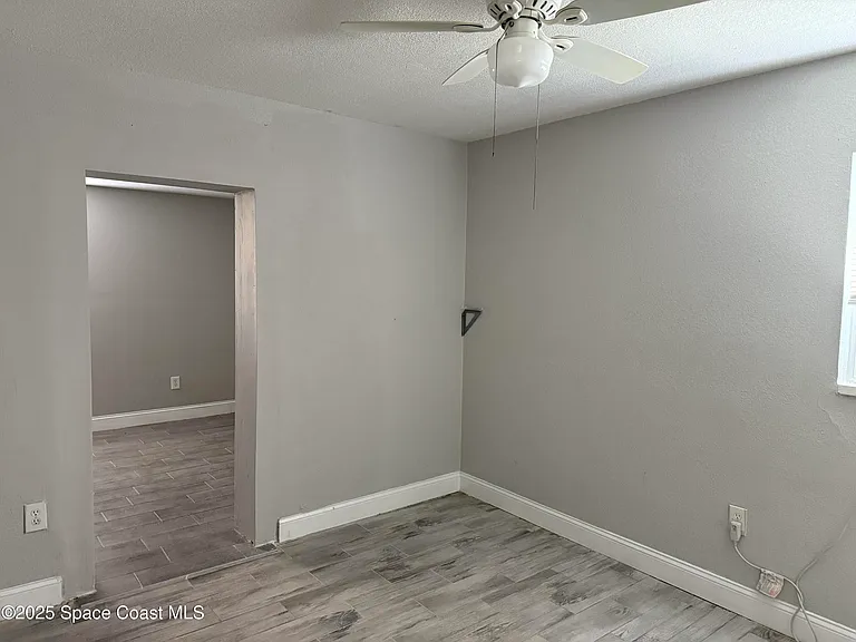 2806 Tropic Rd #2 — Photo 3