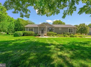 1158 Chelsea Rd, Aston, PA 19014