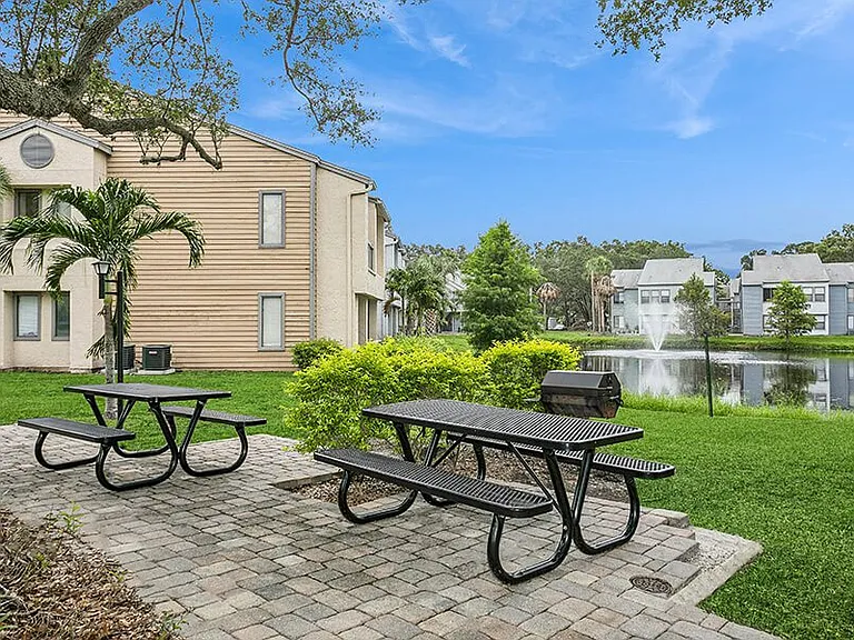 Huntington Place — Photo 23