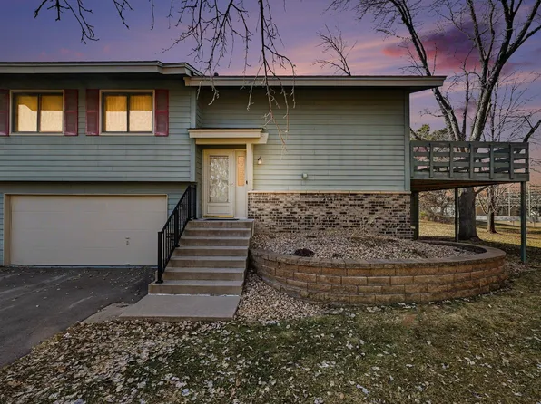 11115 Vessey Cir, Bloomington, MN 55437