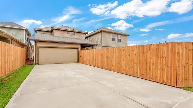 4803 Stirring Ptwy — Photo 10