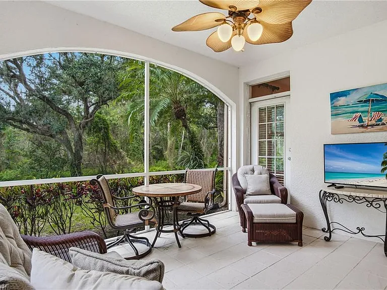 77 Silver Oaks Cir #8102 — Photo 23