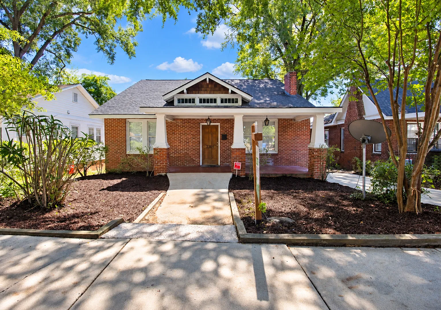 Five Points House For Usc Students! Pre-Leasing For 2027-2028 — Photo 3
