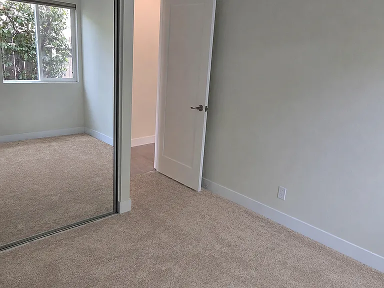 1736 Caliban Dr — Photo 17