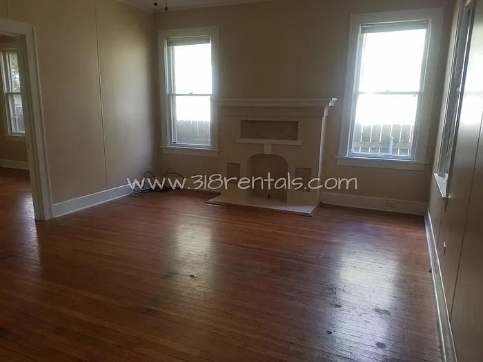 3 bed, 1.0 bath, 1514 sqft, $1,250 — Photo 2