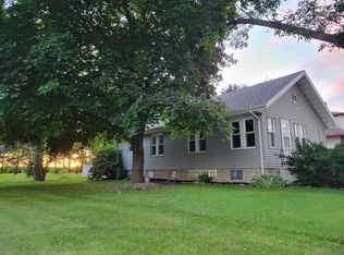 5928 County Road R, Manitowoc, WI 54220