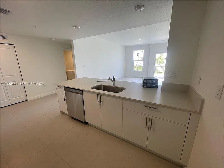 12460 SW 248th St #8 — Photo 7