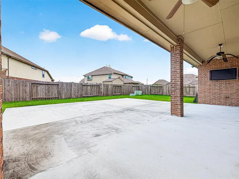7035 Belle Meadow Ln — Photo 48