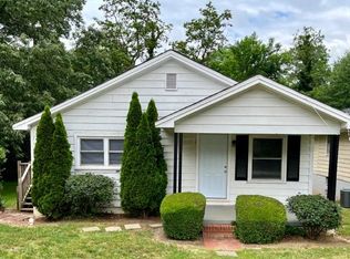 1502 Crest Rd, Raleigh, NC 27606