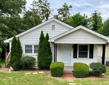 1502 Crest Rd, Raleigh, NC 27606 | Zillow