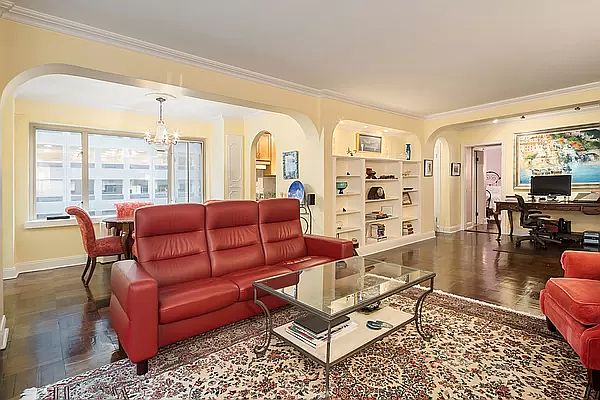 1st image of 200 E 57th St APT 9J