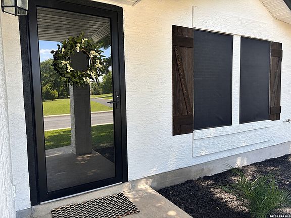 3rd image of 9714 Claudia Cir