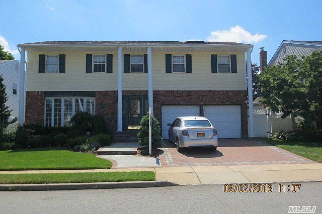 1st image of 2172 Poe Ave