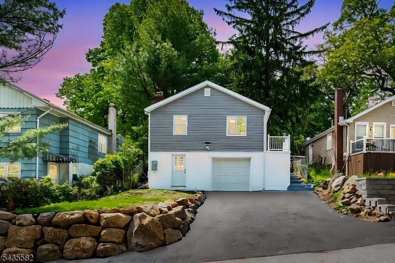 1st image of 116 Bucknell Trl