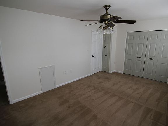 4th image of 10329 Colony Park Dr