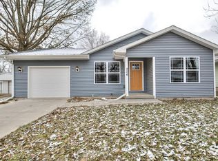 206 Glover Ave, Urbana, IL