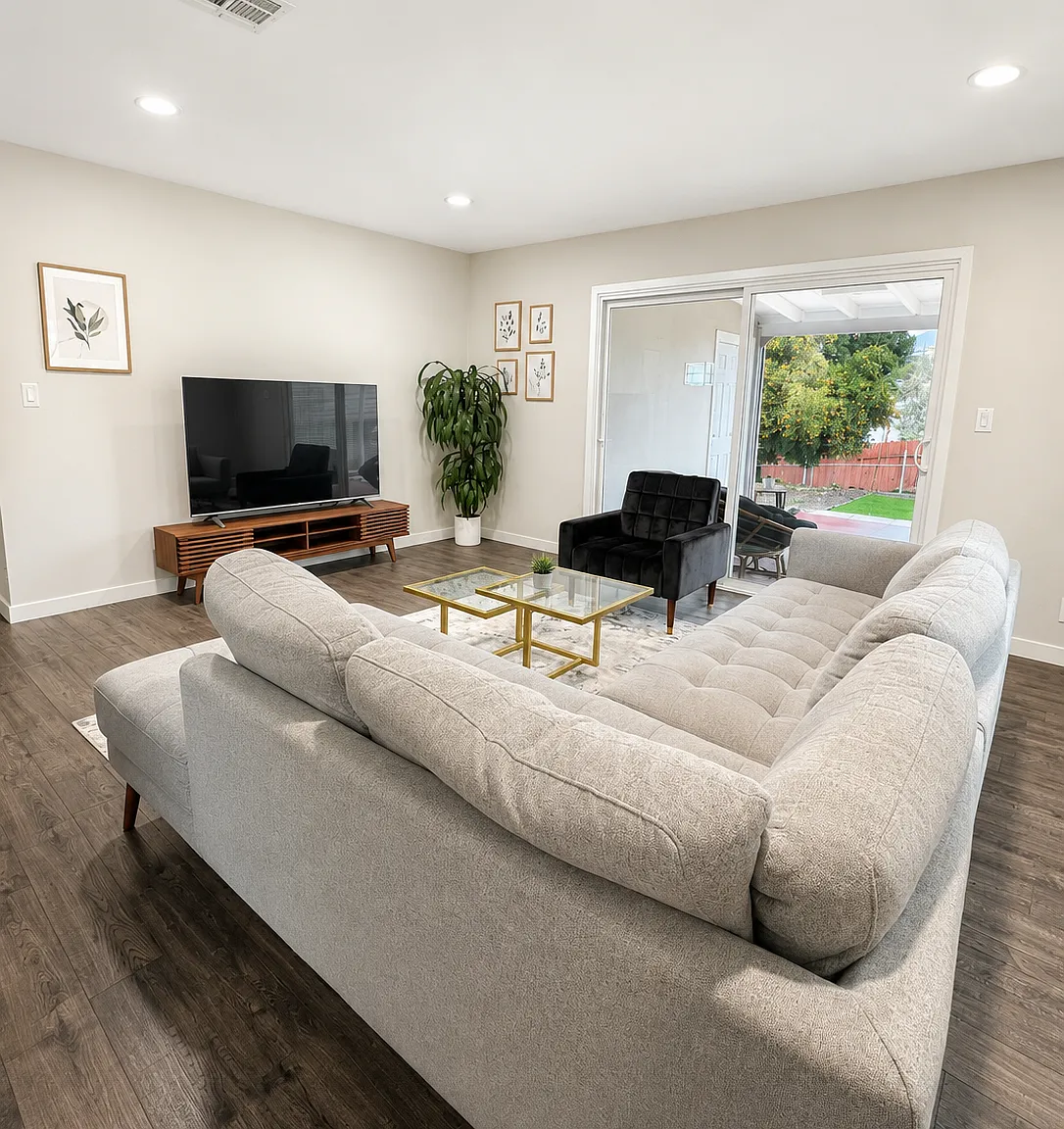 3 bed, 1380 sqft, $1,500 — Photo 2