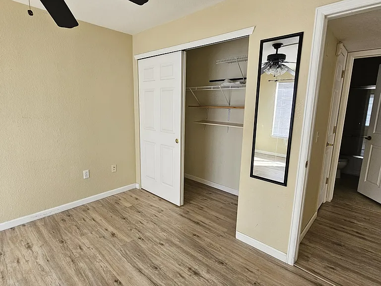 1435 S Galena Way #203 — Photo 13
