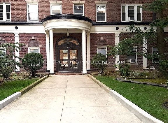 4th image of 7272 112th St APT 4T