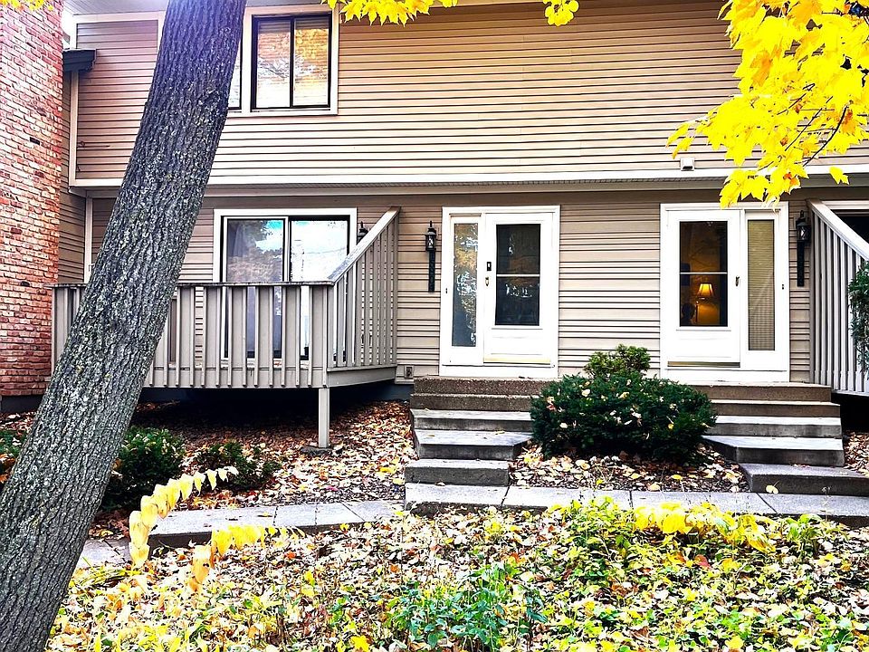 1st image of 15804 27th Ave N