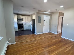 4 Quarropas St APT C3, White Plains, NY 10601
