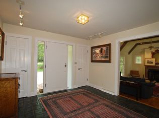 34W830 Army Trail Rd, St Charles, IL 60184