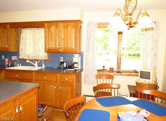 5th image of 42945 Woodhill Dr