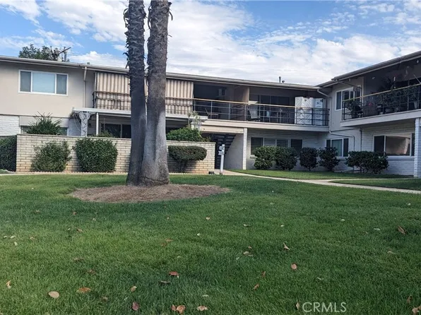 112 N Center St, Redlands, CA 92373