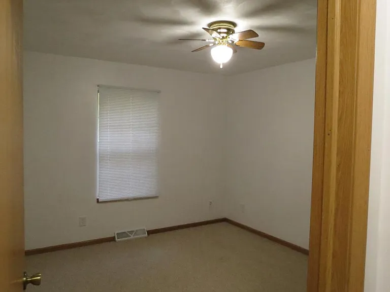 482 N 7th St #2 — Photo 23