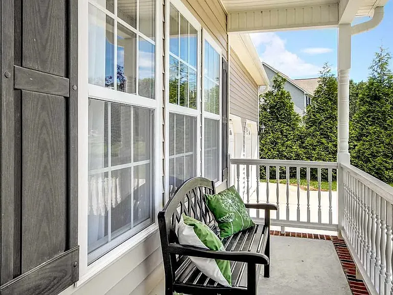 5604 Scottish Hills Dr — Photo 2