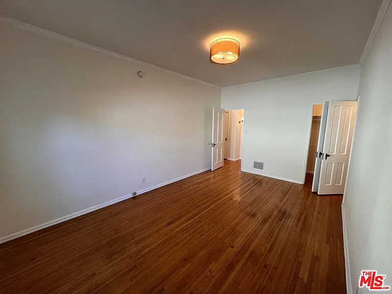 1248 S La Jolla Ave — Photo 22