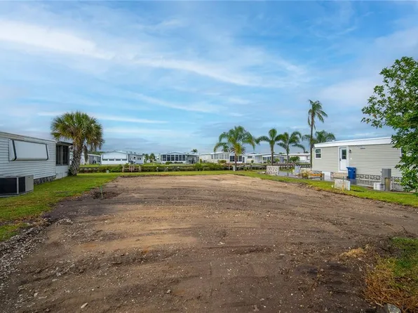 646 Blackburn Blvd #570, North Pt, FL 34287