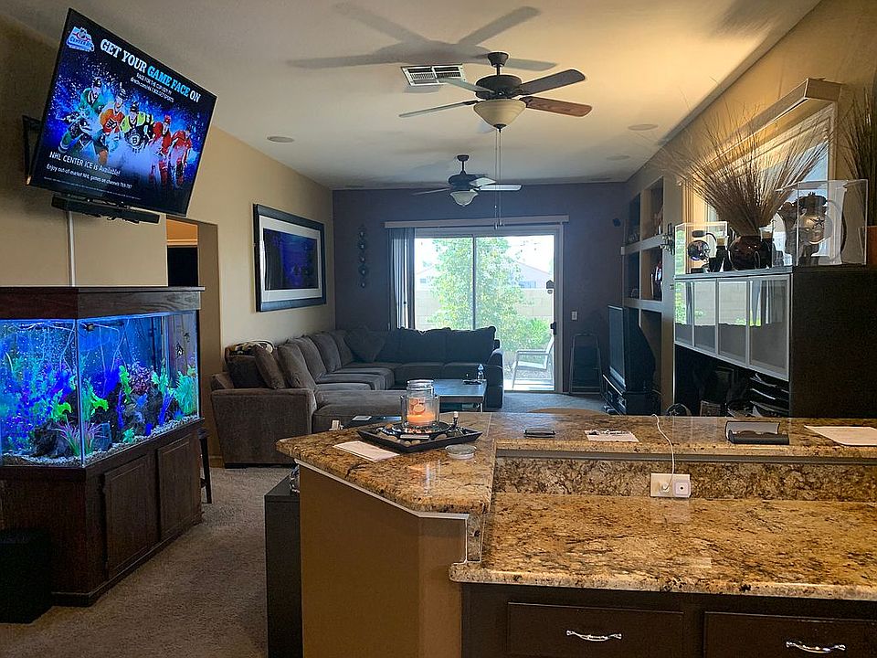 Kitchen and living room 