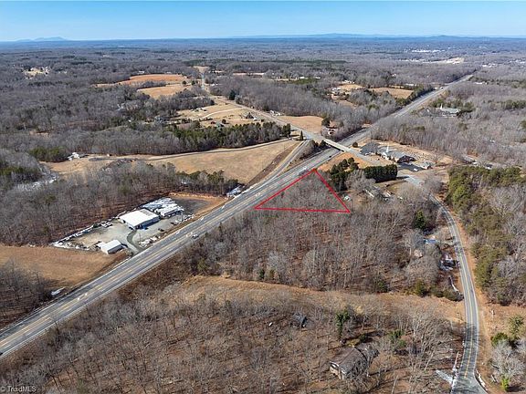 5th image of 1934 Bethlehem Church Rd